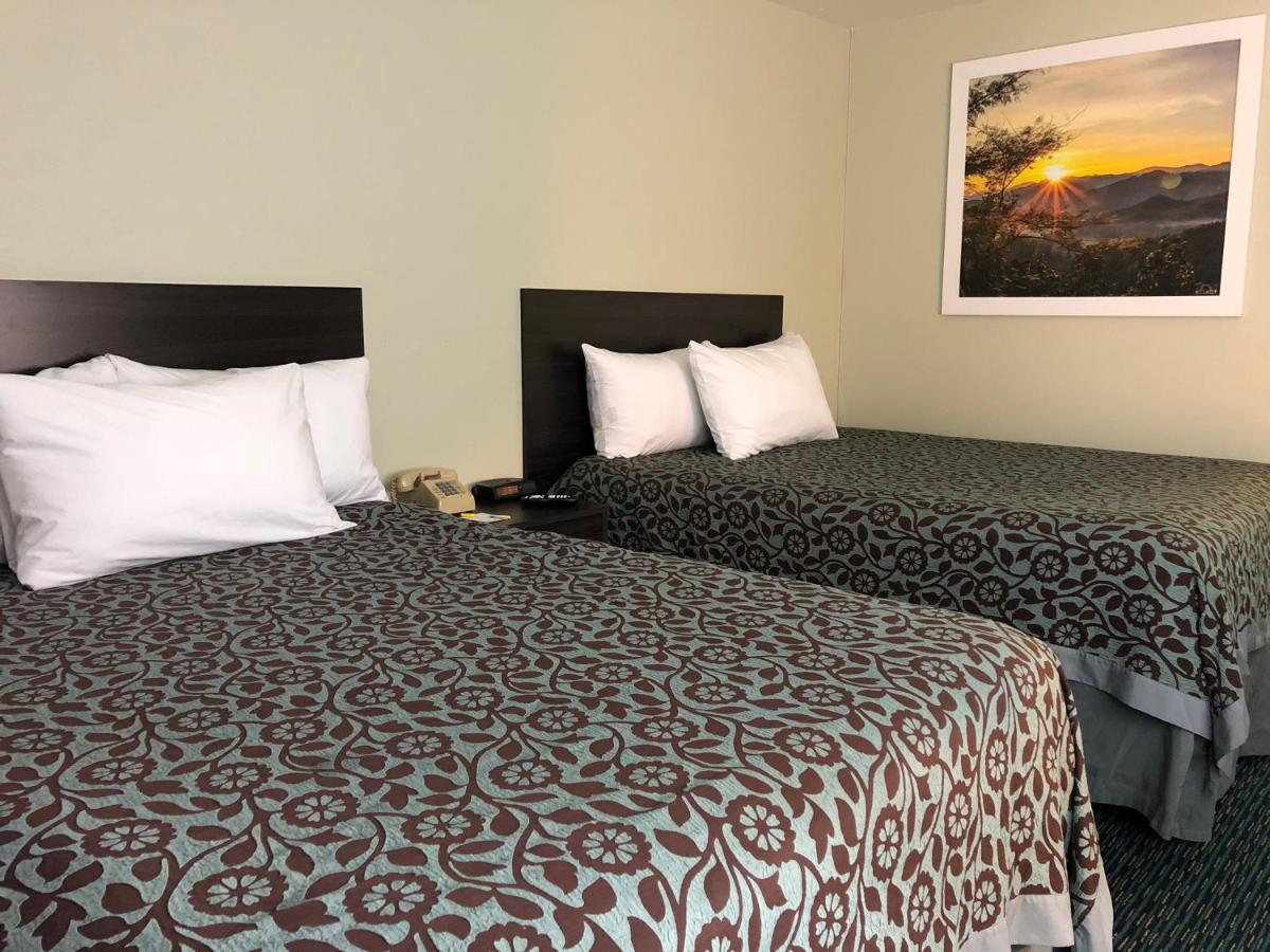 Elevation Lodge - Housity