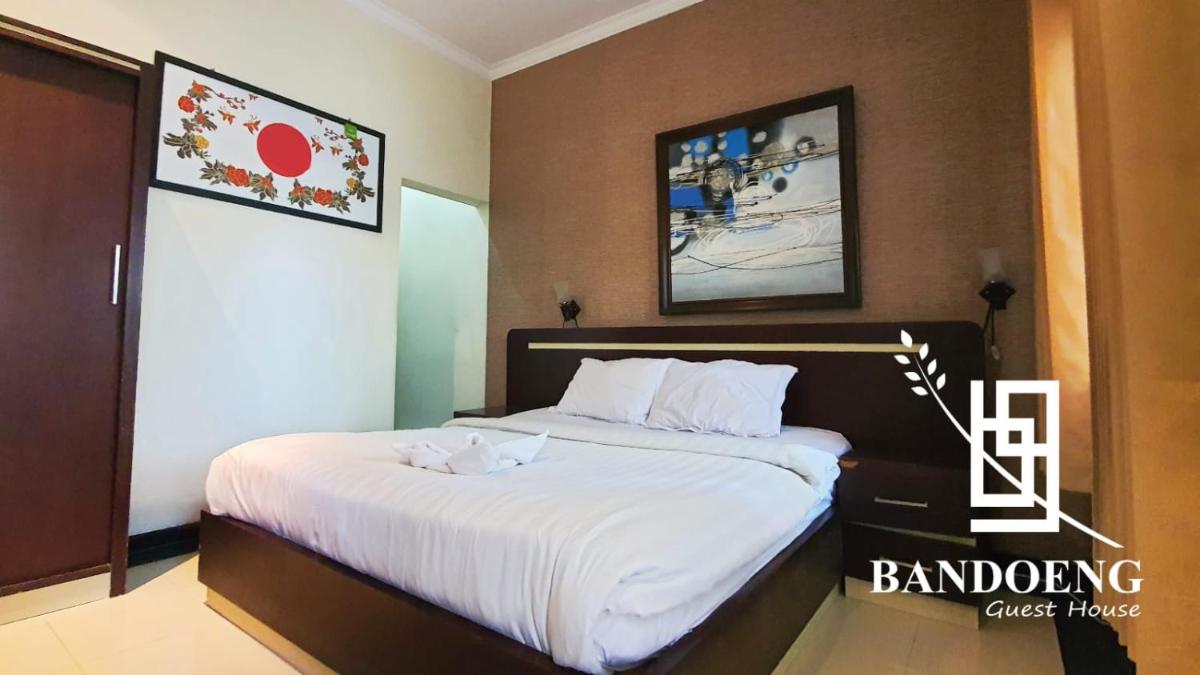 Bandoeng Guest House by Pesen Kamar - Housity