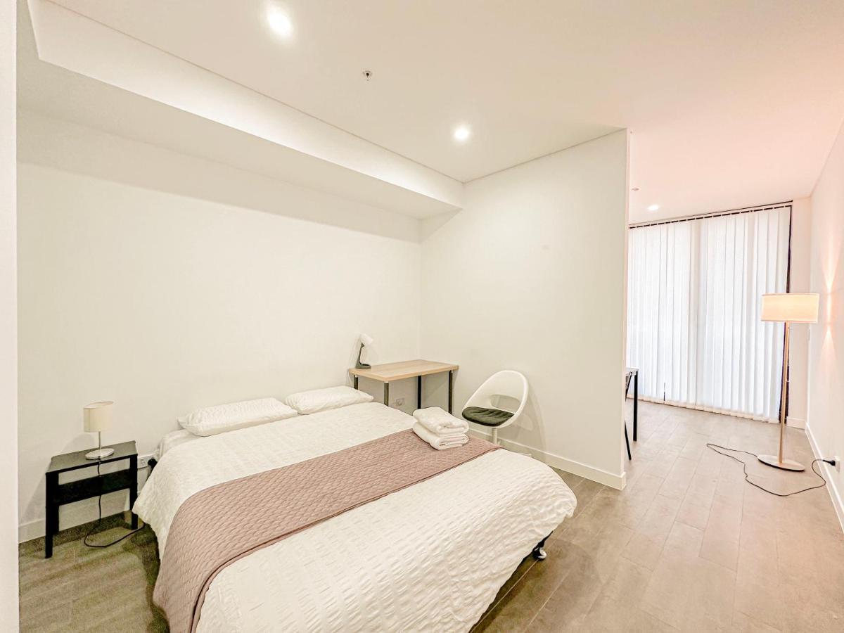 Burwood Studio - Housity