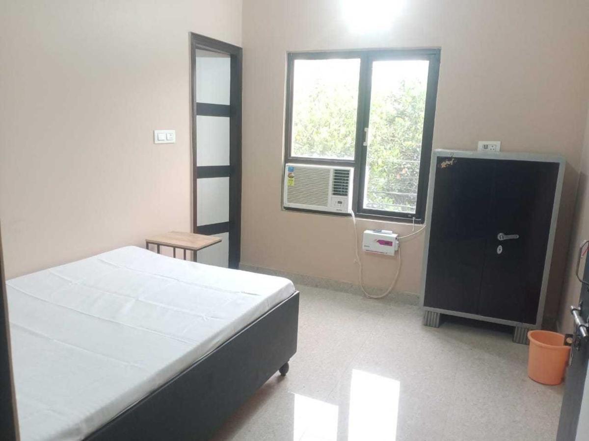 Hotel O Bhavya Guest House - Housity