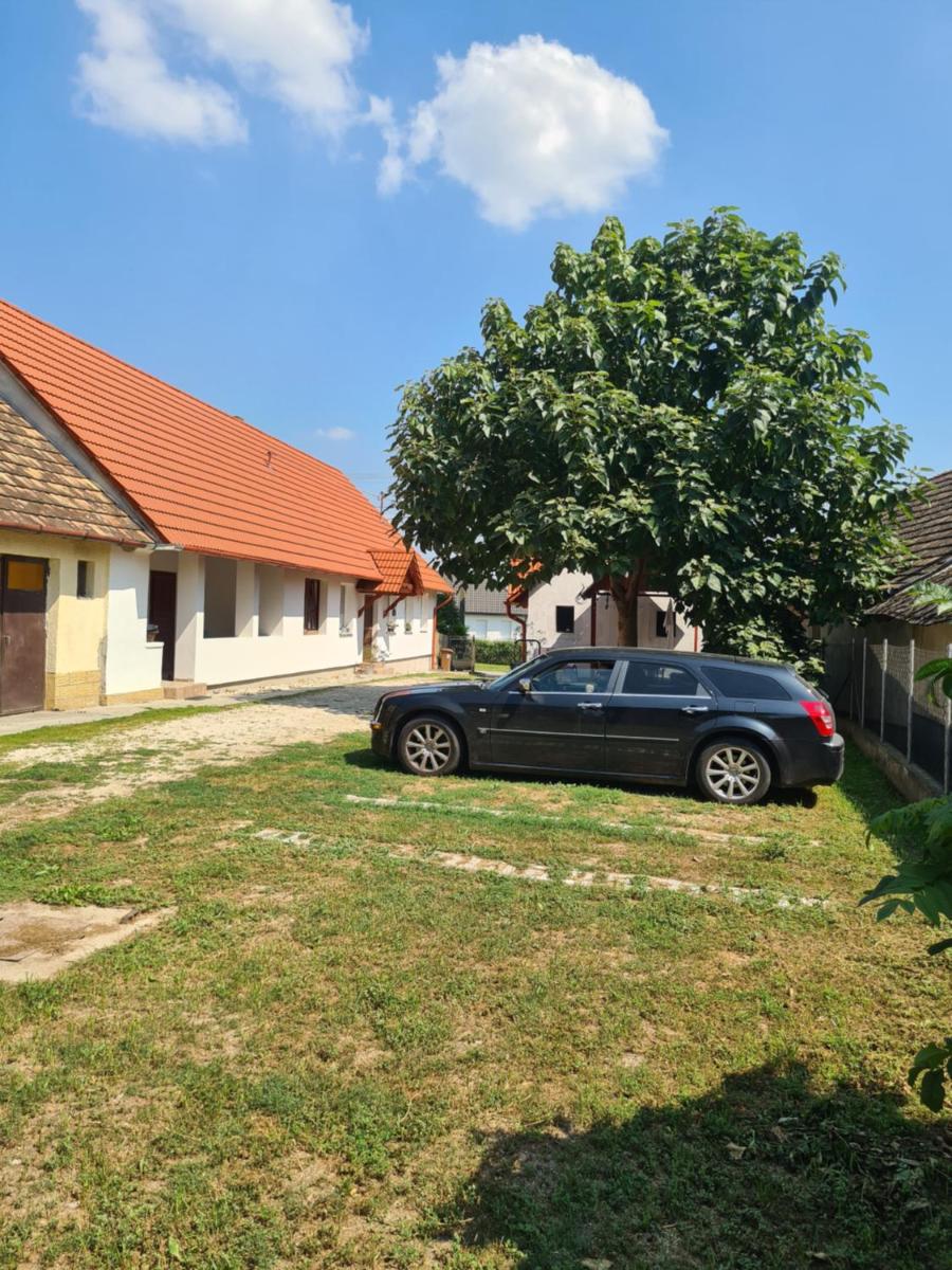 Barka vendégház - Housity
