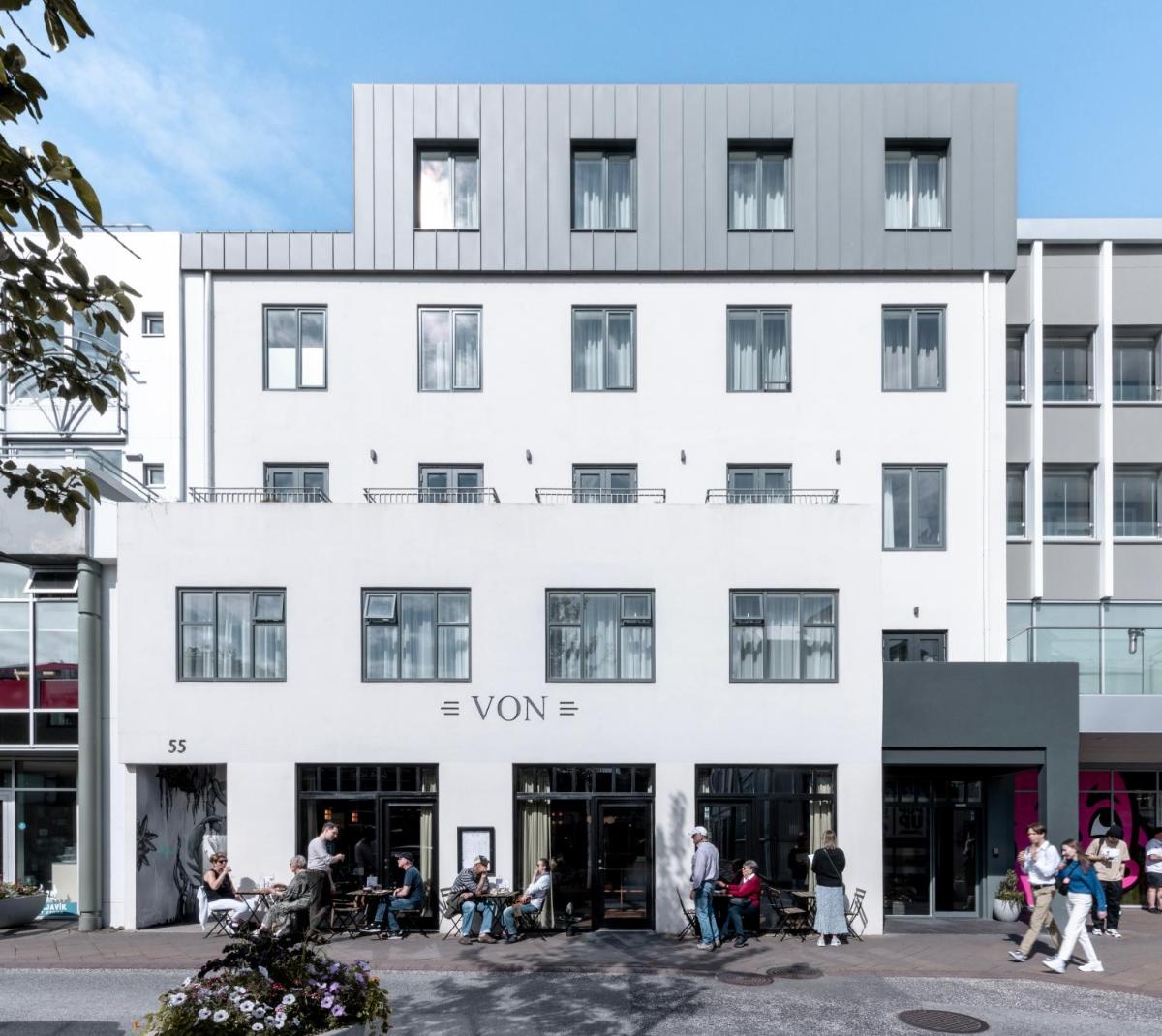 Hotel Von - Housity