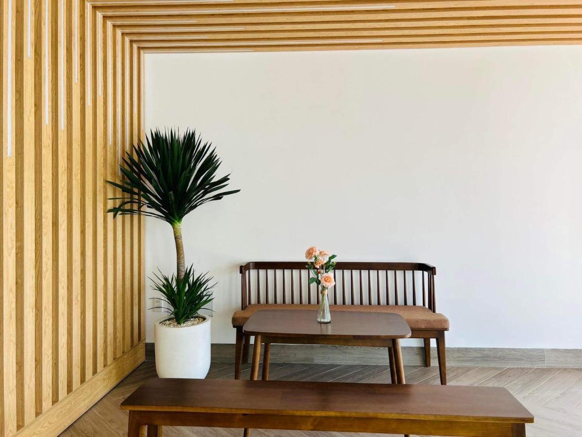 Là Nhà Homestay Huế - Housity