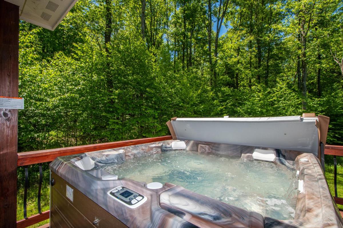 Valhalla on Mystic Creek - Housity