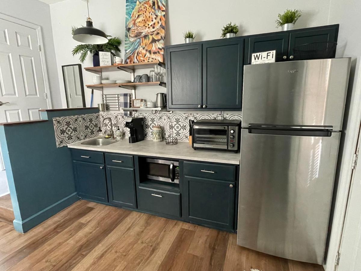 The Lafayette 'Tiny Home' Apartment - Housity