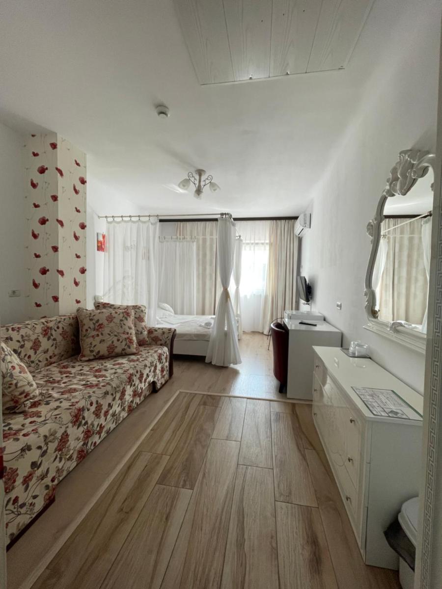 Hotel Prestige - Housity