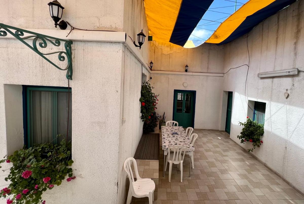 Shazly Inn - Housity