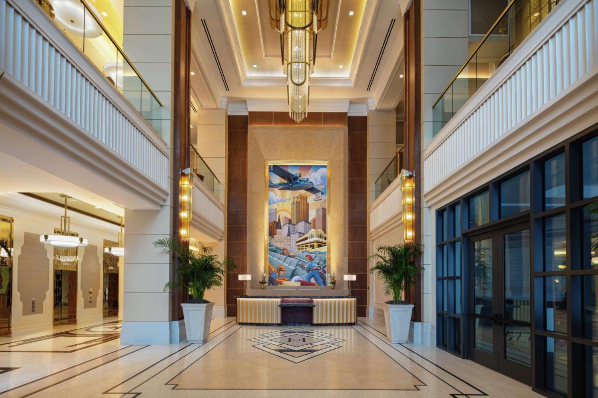 The Higgins Hotel New Orleans, Curio Collection by Hilton - Housity
