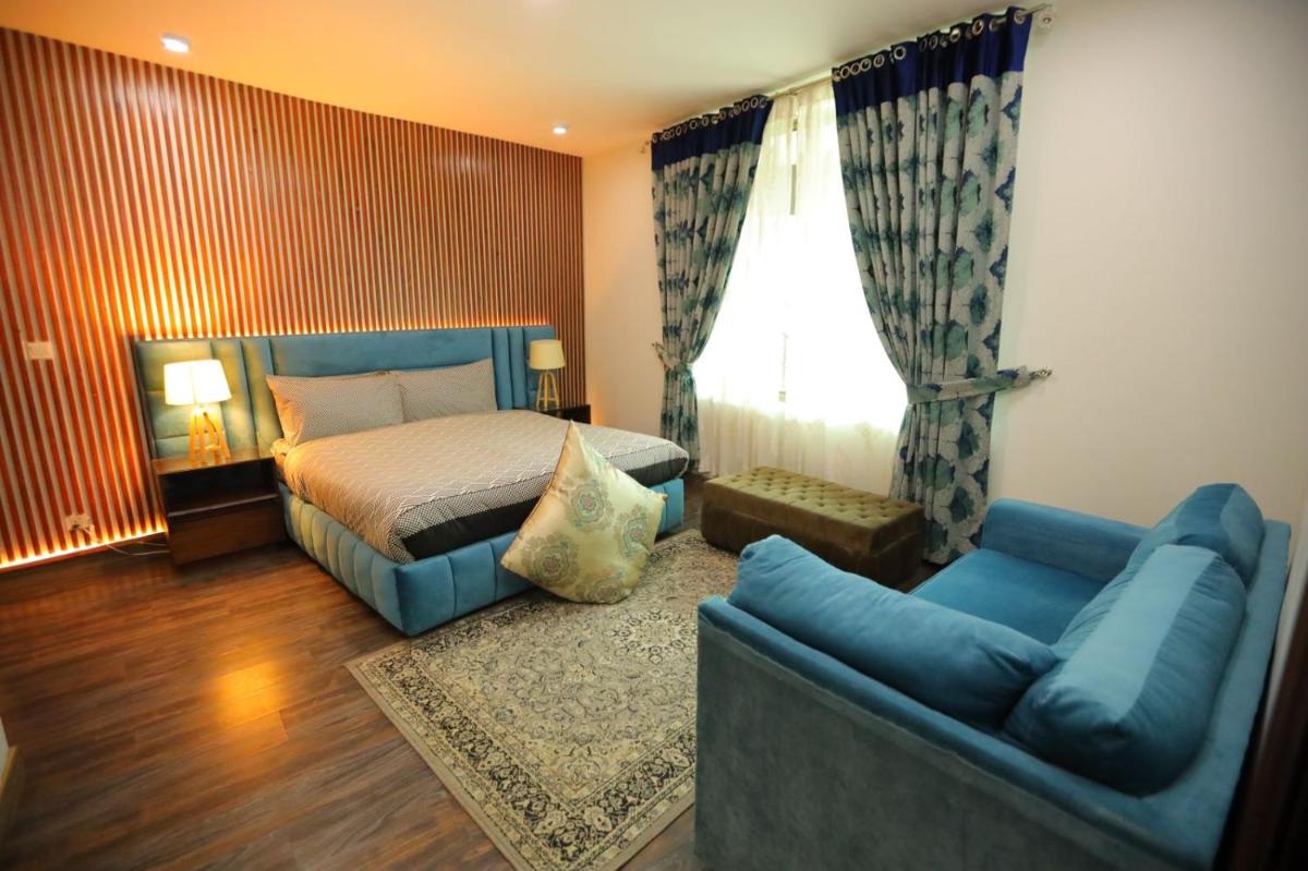 Hill Top Villa - Housity
