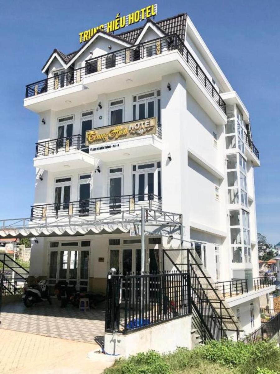 Trung Hiếu Hotel - Housity