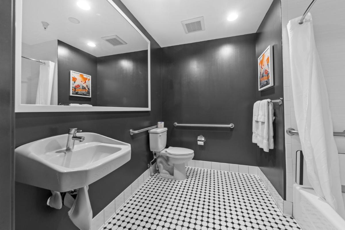 Hollywood Le Bon Hotel - Housity
