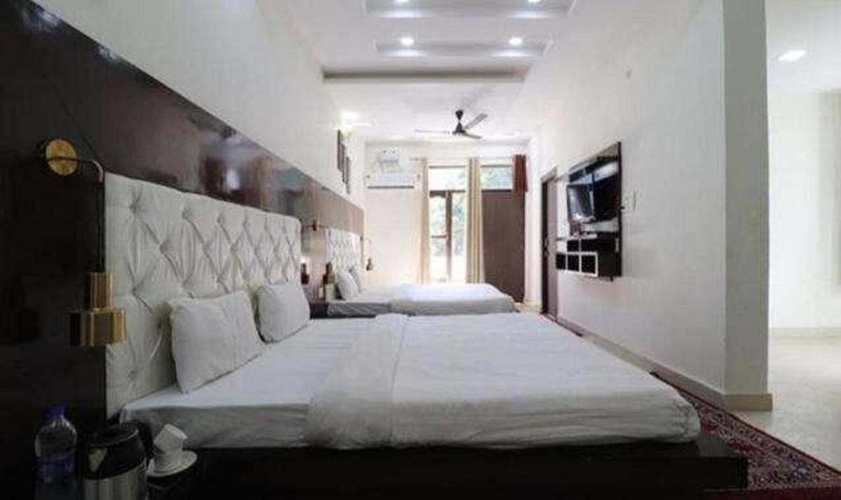 FabHotel Jungle Resort - Housity