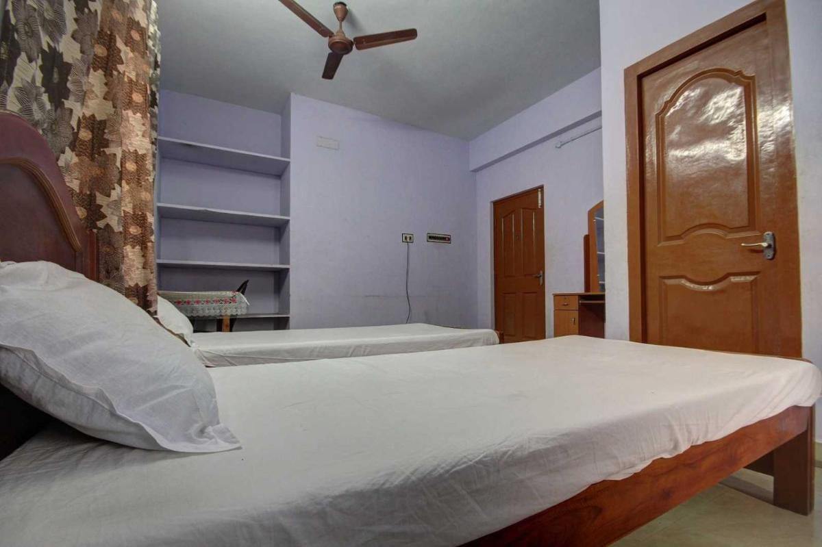 SPOT ON Srm Residency - Housity
