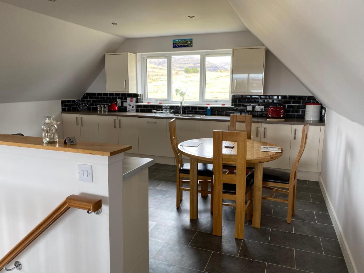 Lochview Chalet - Housity