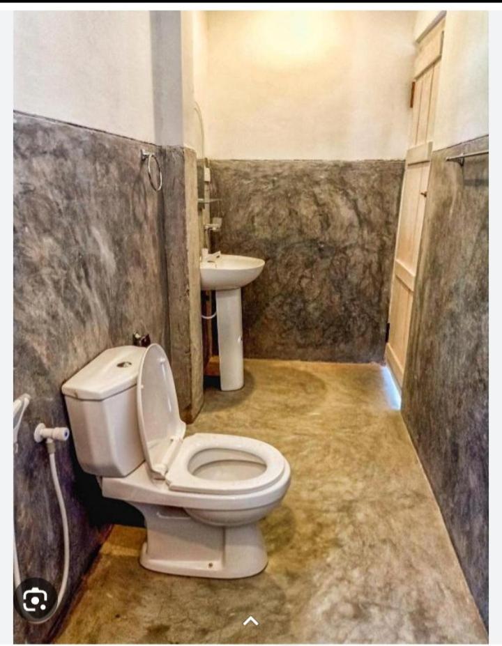 Ocean Rock Beach House - Housity