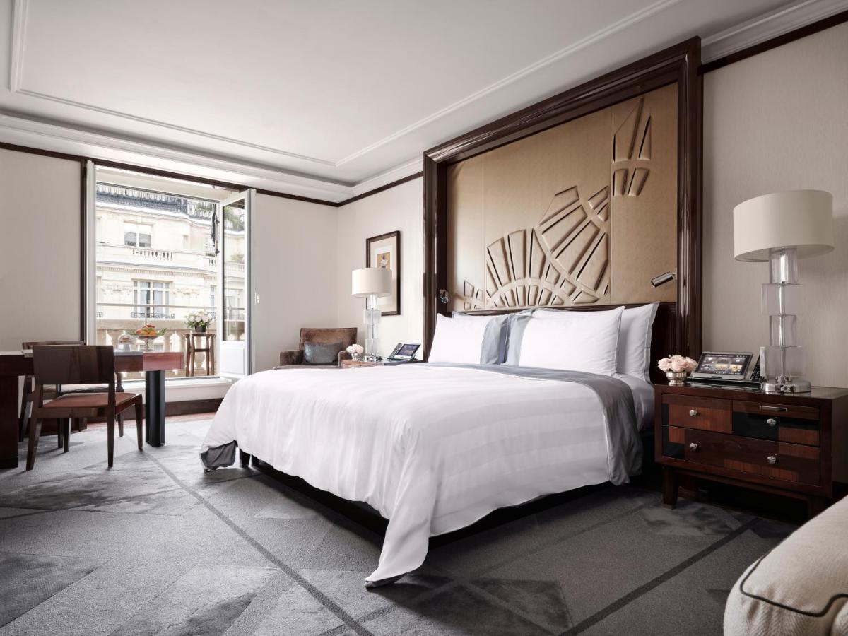 Un ou plusieurs lits dans un hébergement de l'établissement The Peninsula Paris