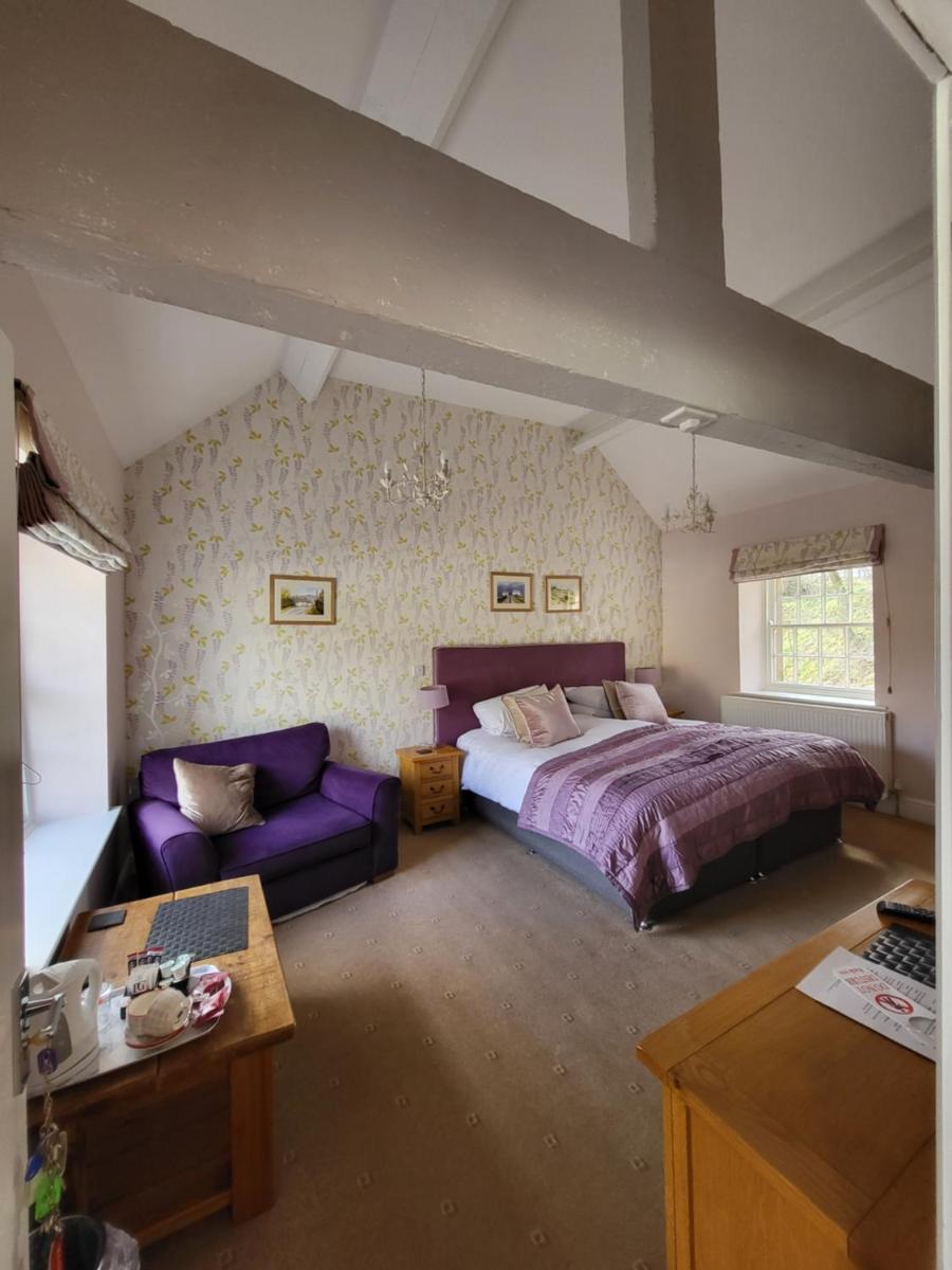 The Manifold Inn Hotel - Housity