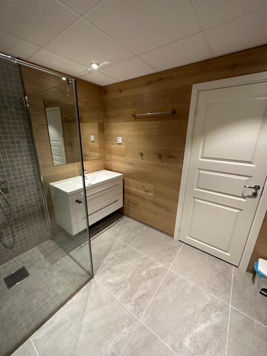 Lom Apartment - Housity