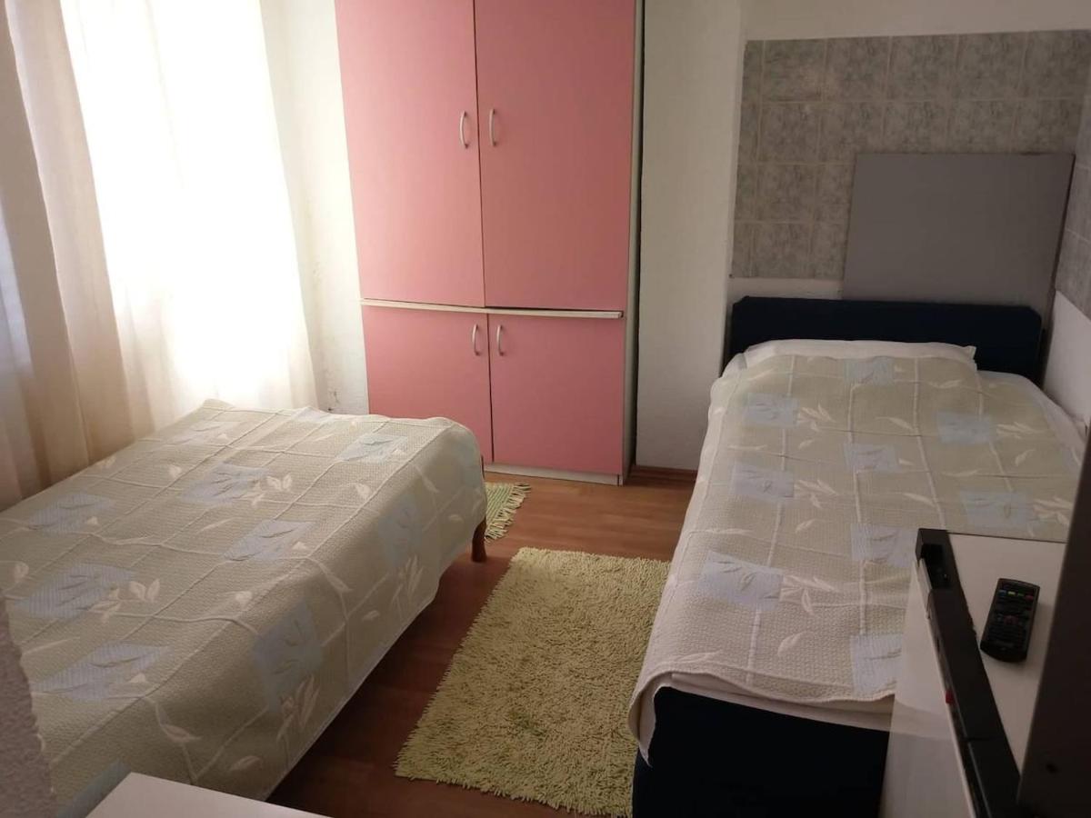 JANA - Housity
