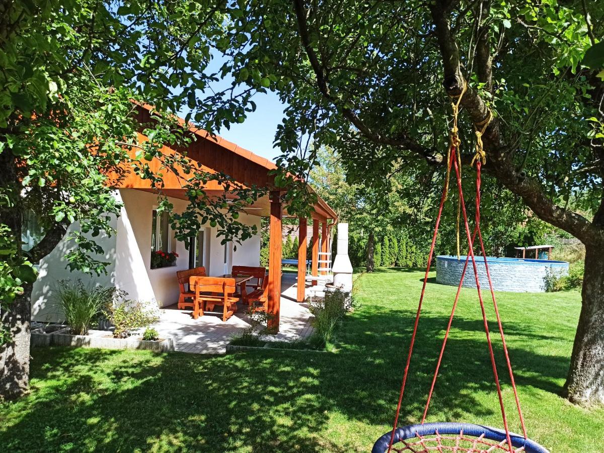 Prázdninový dům Adrelot 33 - Housity