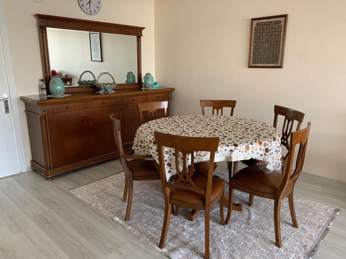Suitetrails - 3+1 Family flat Close to Grand Bazaar