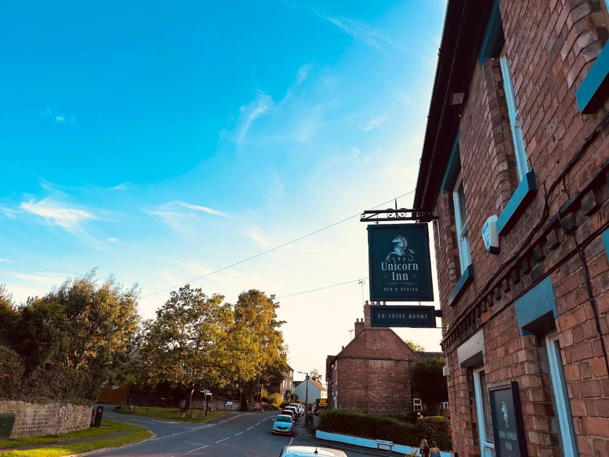 The Unicorn Inn - Housity