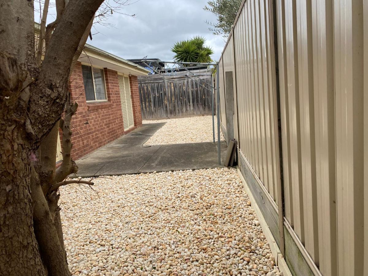 4 Beds-Whole House-U2-9 Dennis Street-Reservoir - Housity