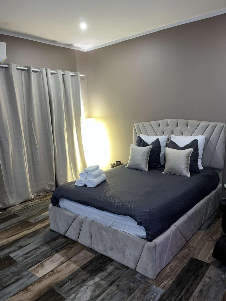 Why Not Jacuzzi - Housity