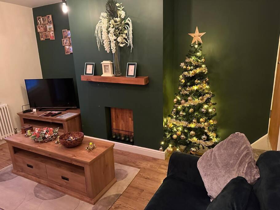 Quaint 1 bedroom cottage in Pudsey, Leeds - Housity