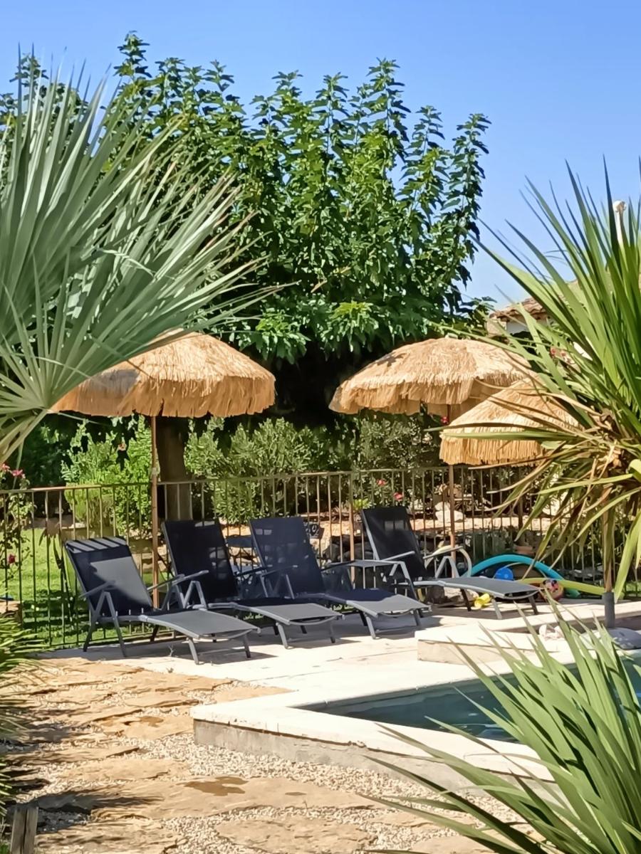 Le Faré Tchanqué Alpilles Luberon parking gratuit sur place - Housity