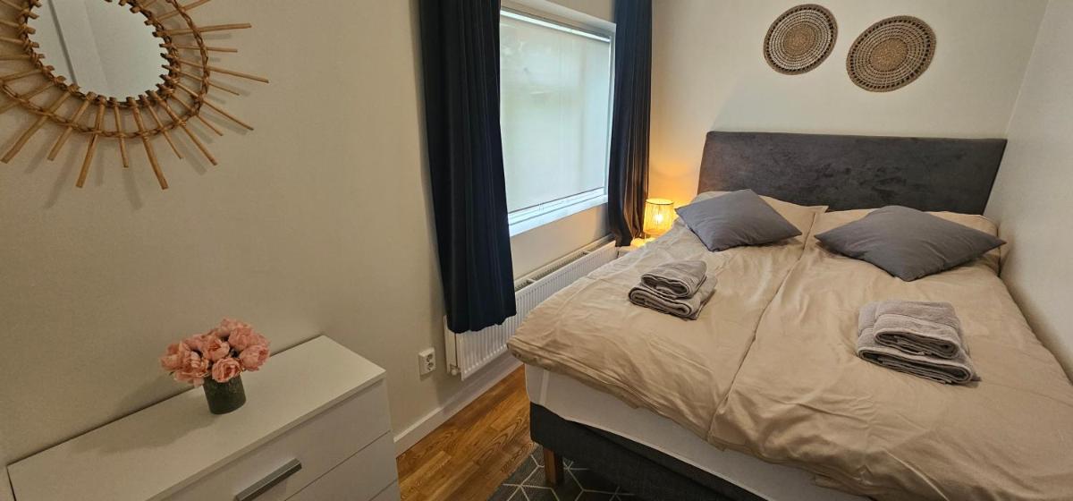 B&B Rooms Husavik 3 - Housity