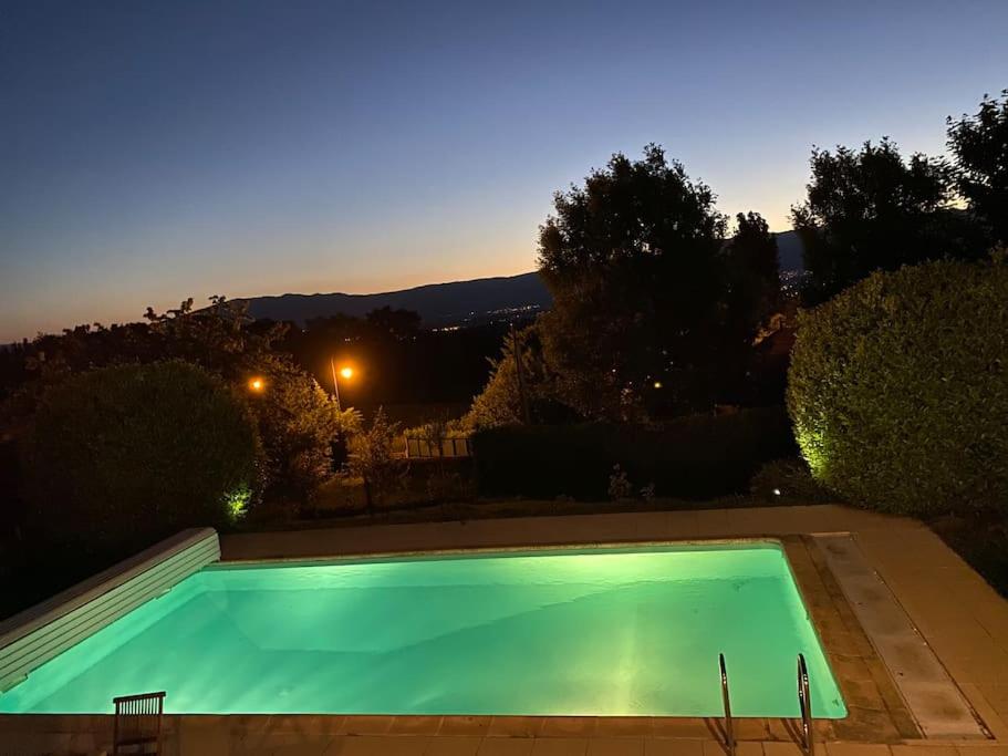 Cabane Jacomeli Genève - Housity