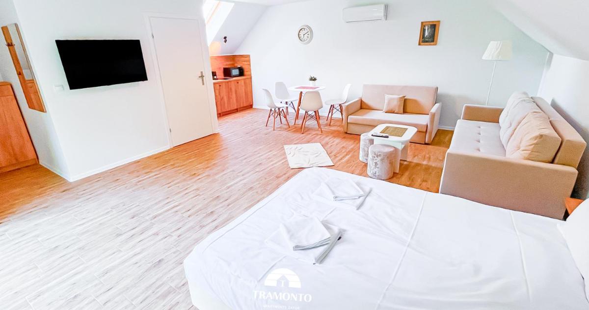Tramonto Apartments Zator Przeciszów - Housity