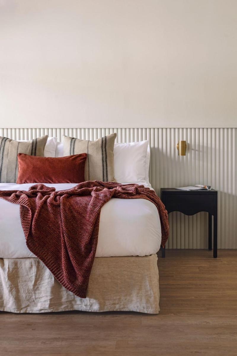 Motel Caloundra - Housity