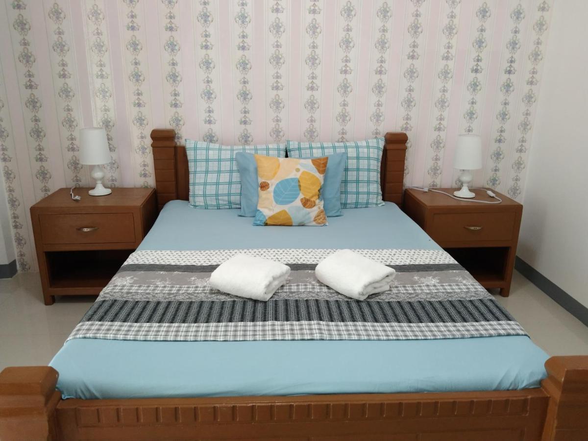 ELEN INN - Malapascua Island Air-conditioned Room2 - Housity