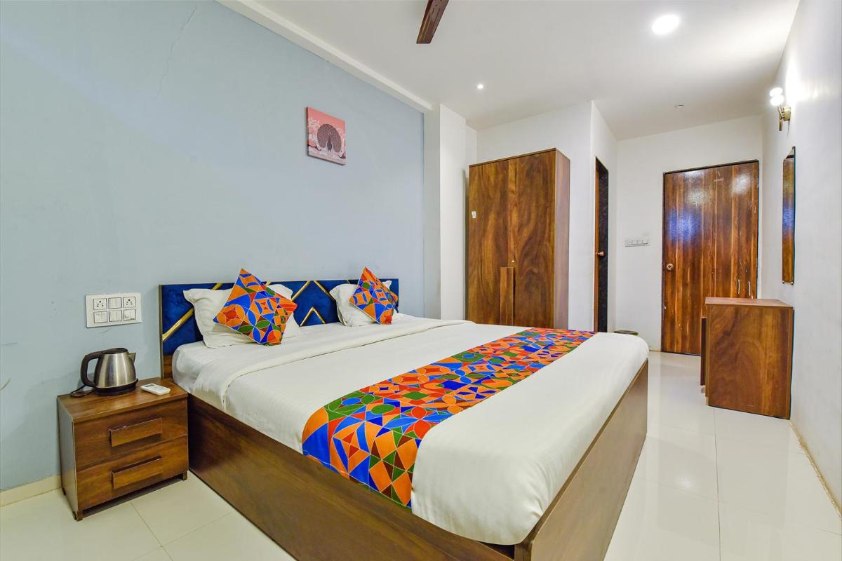 FabHotel Code - Housity