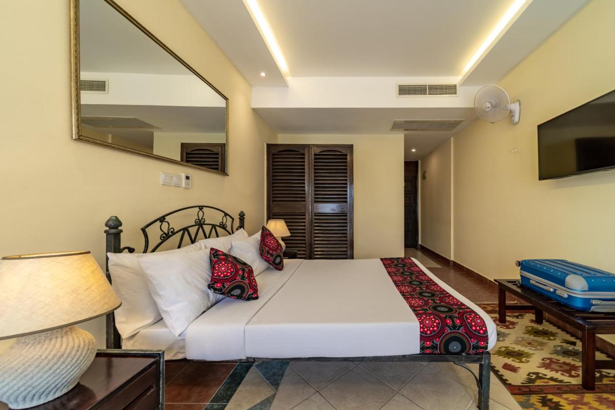 Sentrim Castle Royal Hotel - Housity