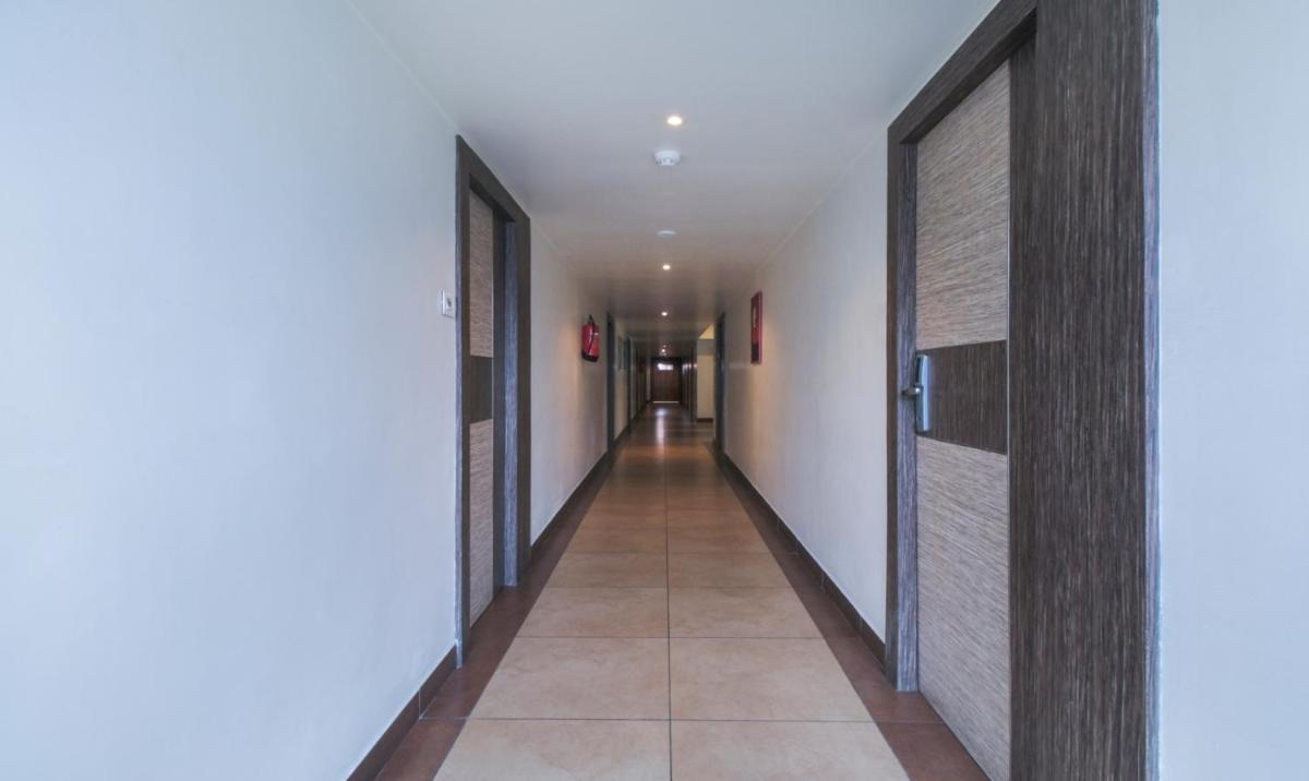 Itsy Hotels N Square - Housity