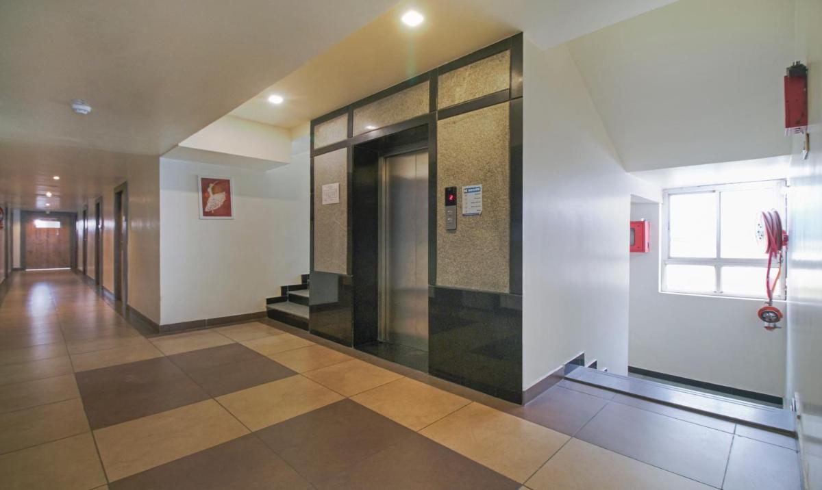 Itsy Hotels N Square - Housity