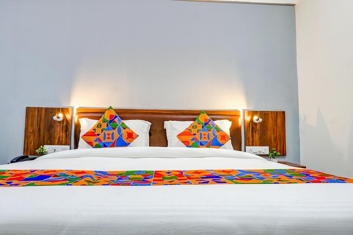 FabHotel Ambience Executive - Housity