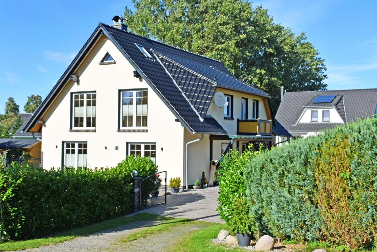 Ferienappartement zur Granitz - Housity