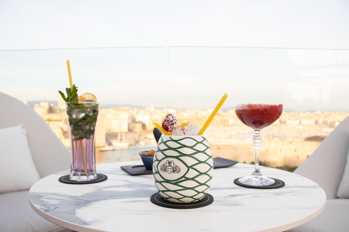 Boissons dans l'établissement Sofitel Marseille Vieux-Port