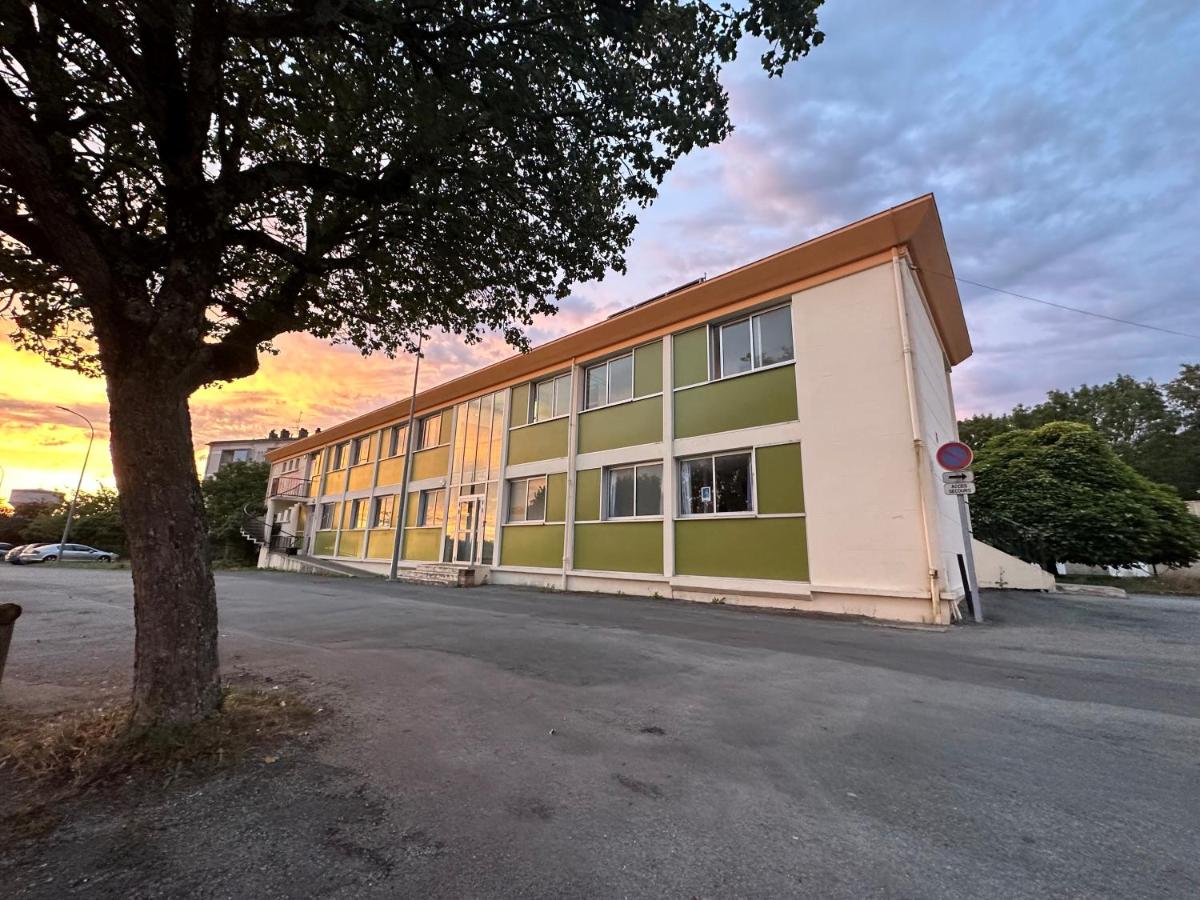 Auberge de jeunesse HI Poitiers - Housity