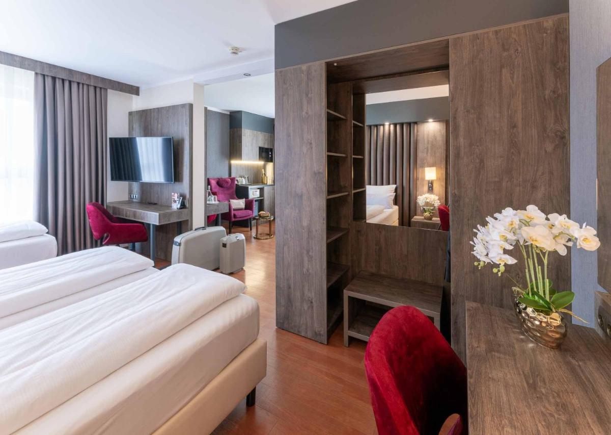 PLAZA Premium Karlsruhe - Housity