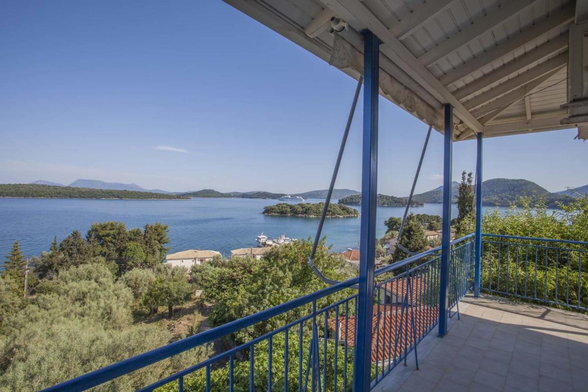 Gianna Studios - Hizvo