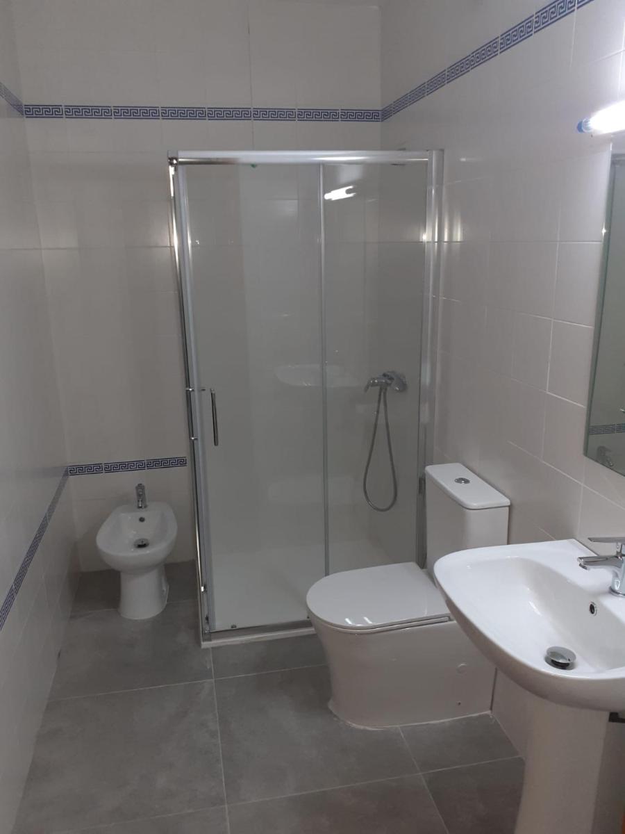 Hostal Extrelucía - Housity