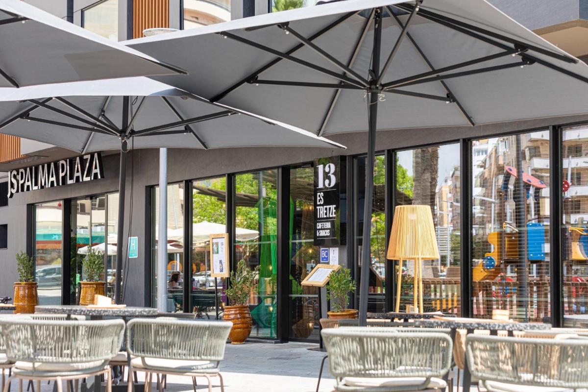 Un restaurante o sitio para comer en JS Palma Plaza