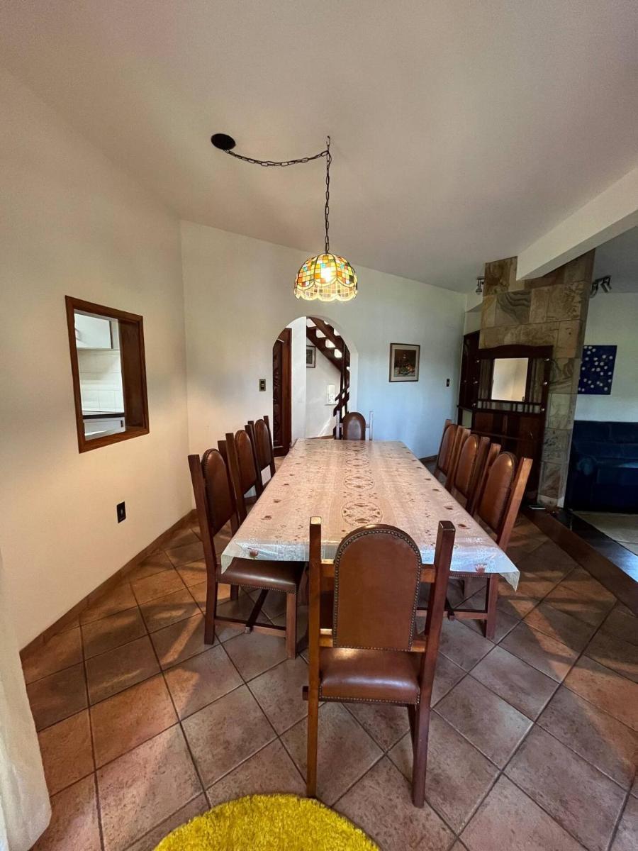 Casa vista lago Vitória Régia - Housity