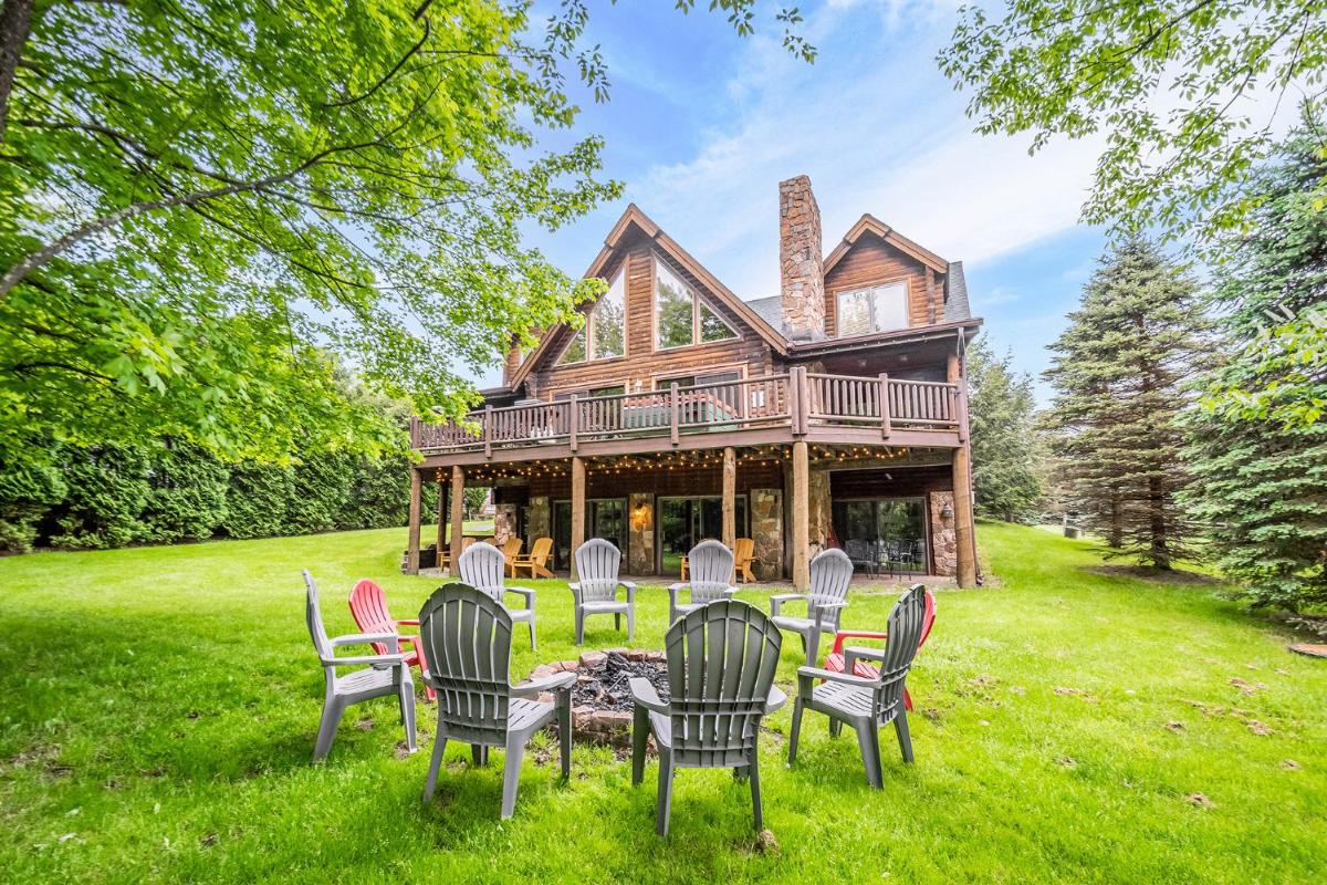 Wild Wild West - Housity