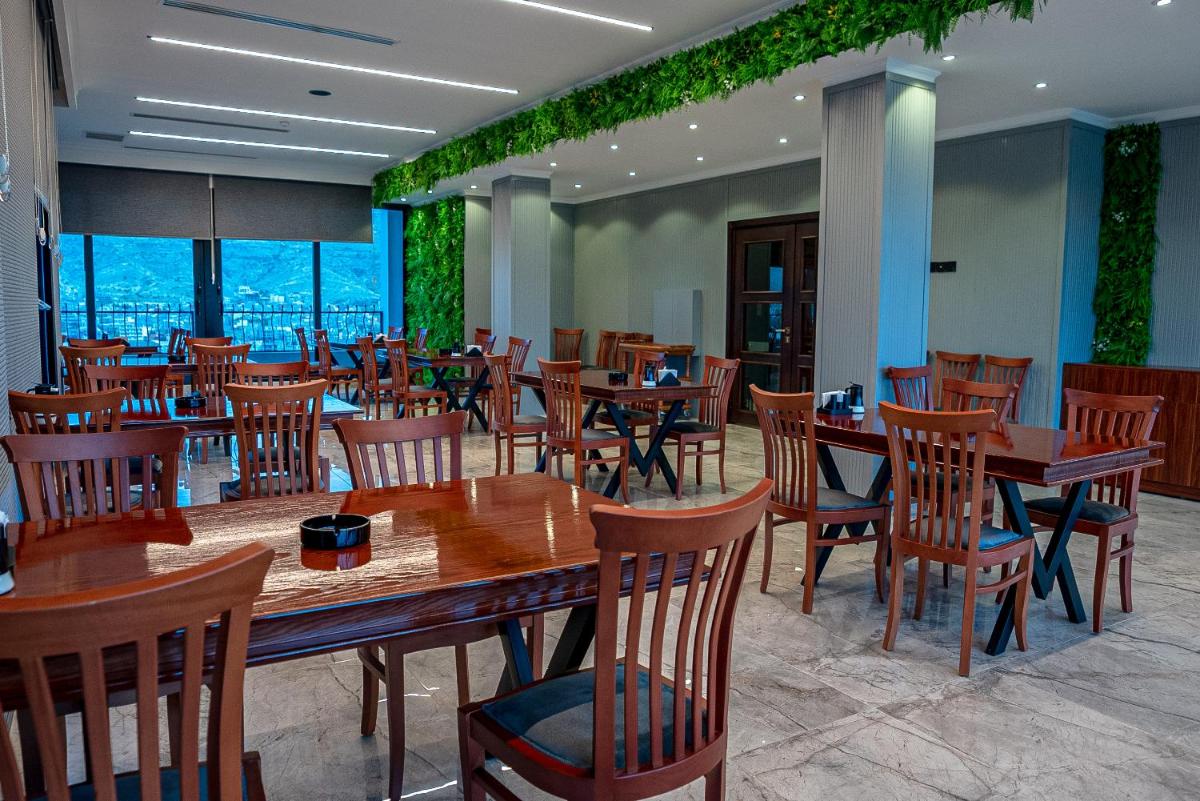 Sofia Hotel - Hizvo